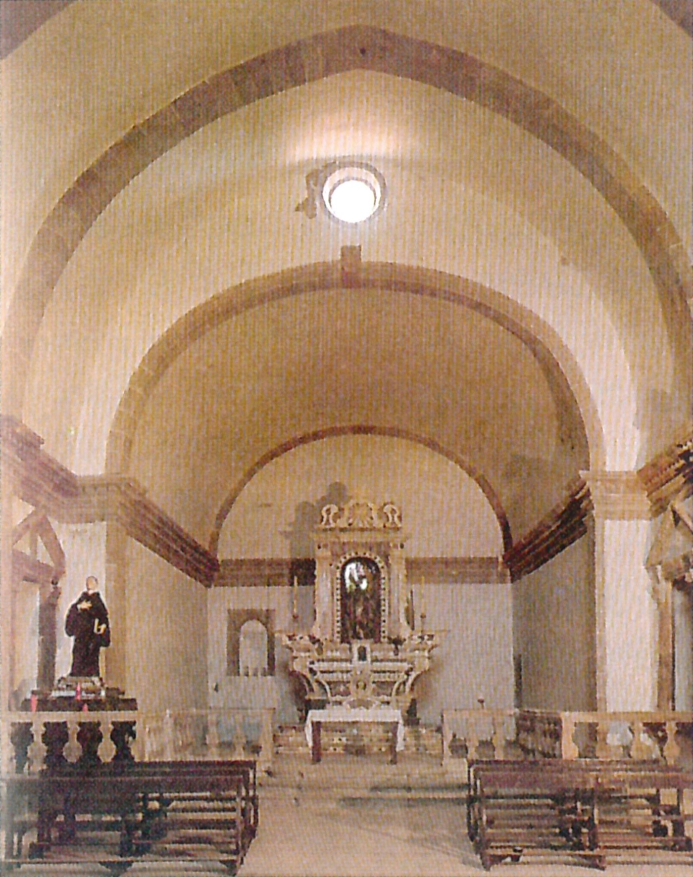 Fig 7, Sorgono, parrocchiale di San Mauro, interno (foto tratta da V. Mossa, Dal Gotico al Barocco in Sardegna, San Casciano 1982, p.113).